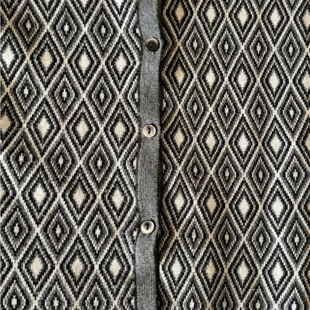 Halogen Heather Gray Diamond pattern Knit Sweater - image 3